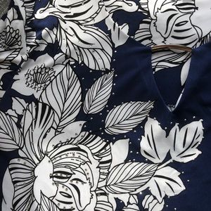 JM Collection / floral linework embellished dress